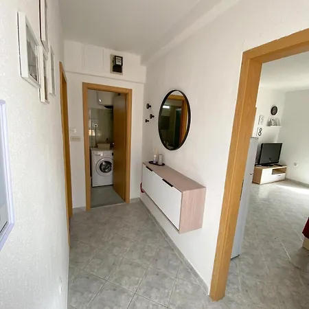 A4 Kevic Apartment *