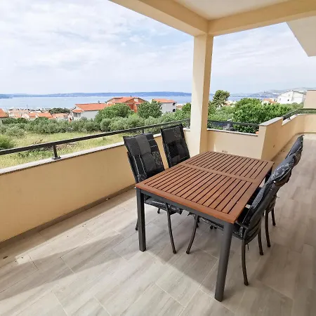 A4 Kevic Apartment Kaštela