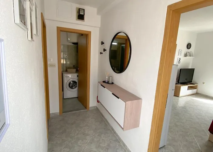 A4 Kevic Apartment *